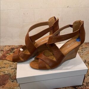 Nine West Tan Brown Leather Crisscross Wedge Sandals